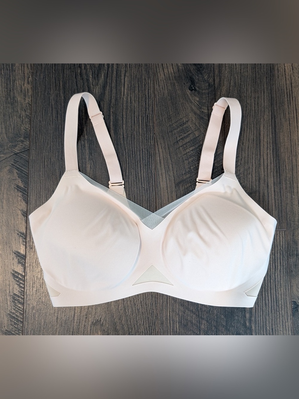 HONEYLOVE Women’s Crossover Wireless Bra Size 32D/DD (E) in Blush - Picture 5 of 10